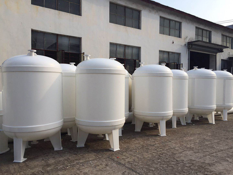 聚丙烯PP真空計(jì)量罐、緩沖罐